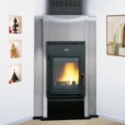 Poêle à bois contemporain QUATUOR ANGLE 15 kW Peint anthracite et décor inox GODIN 680123
